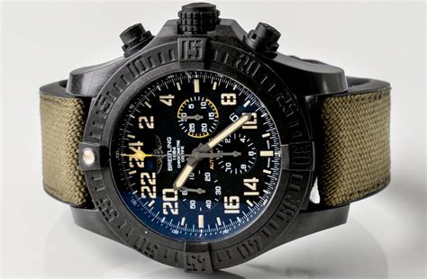 breitling avenger hurricane military preis|breitling avenger chronograph gmt.